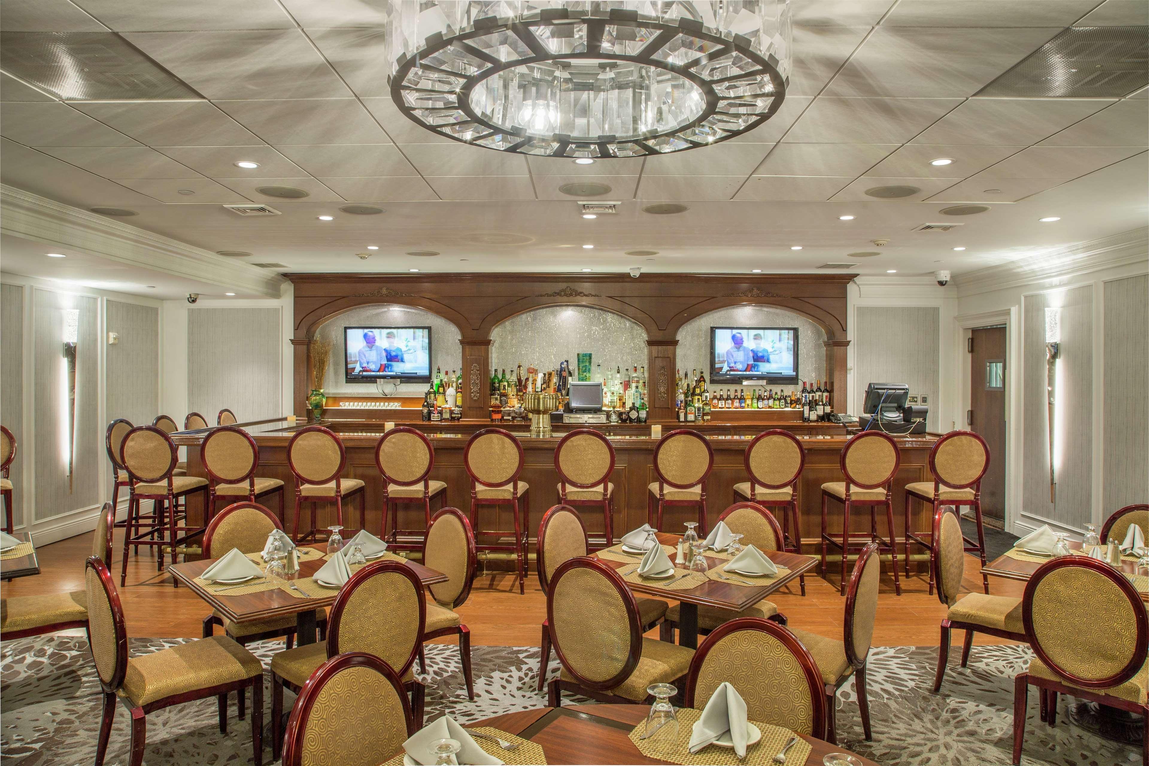 Doubletree By Hilton Nanuet Hotel Kültér fotó