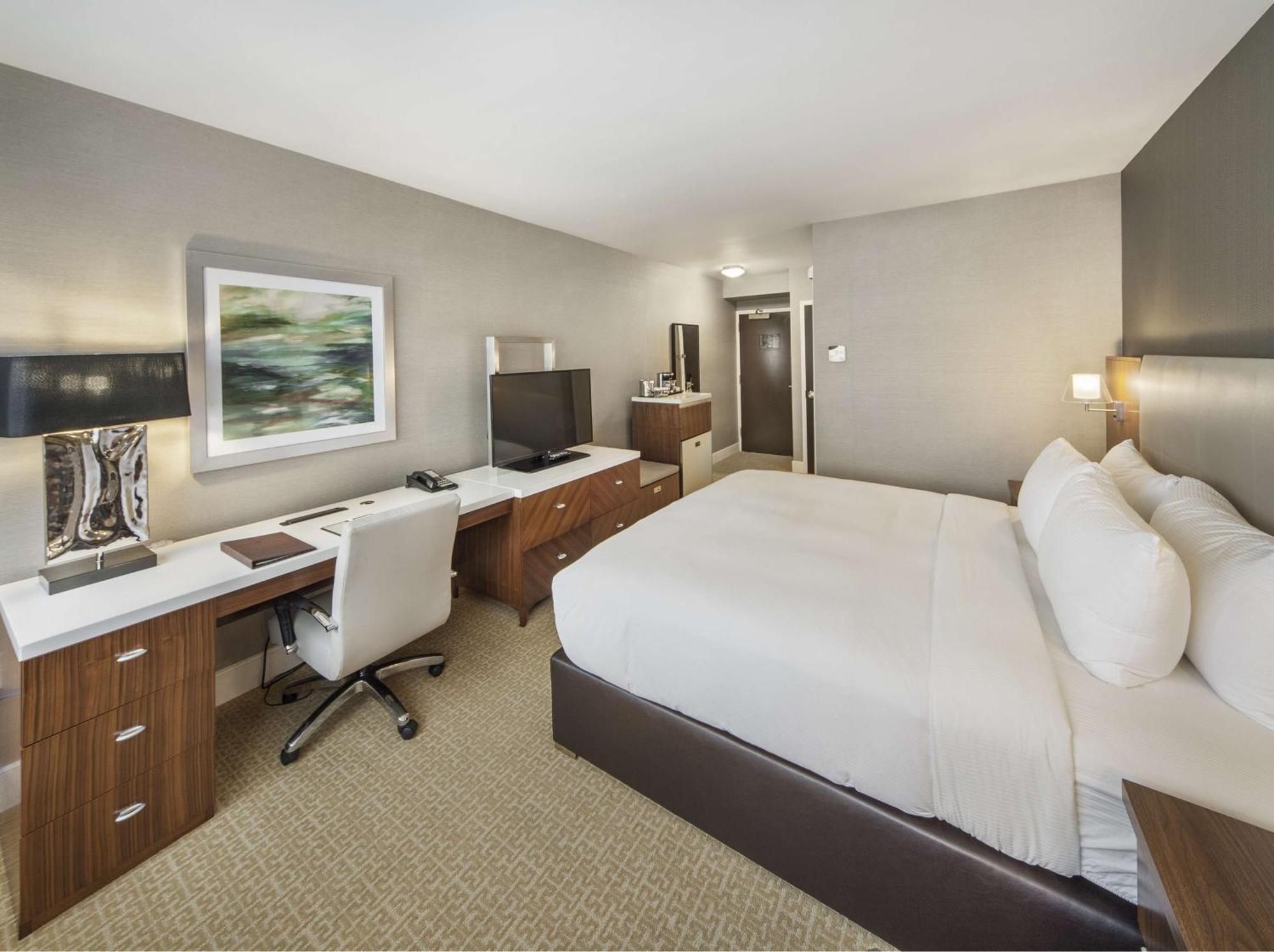 Doubletree By Hilton Nanuet Hotel Kültér fotó