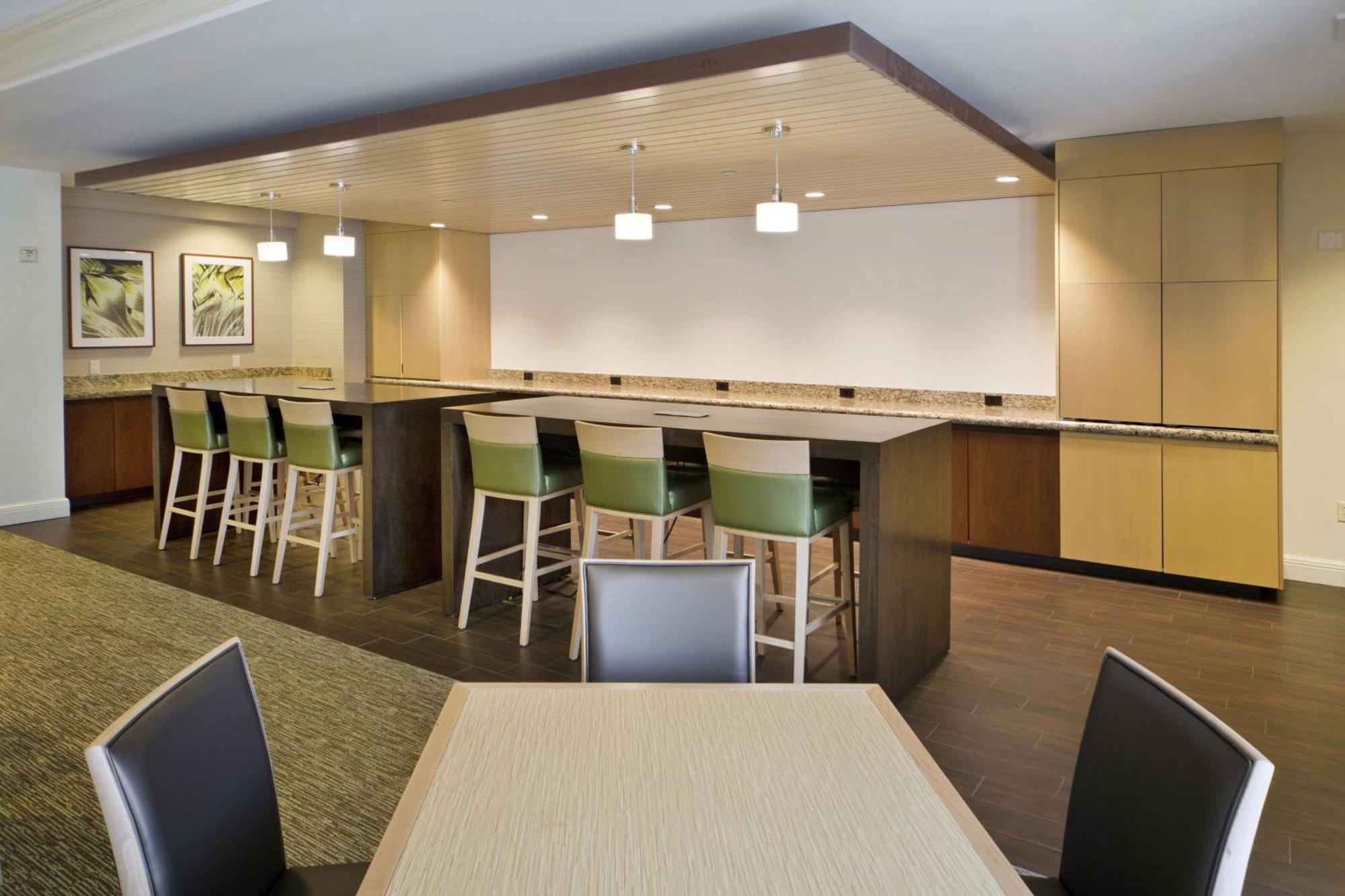 Doubletree By Hilton Nanuet Hotel Kültér fotó