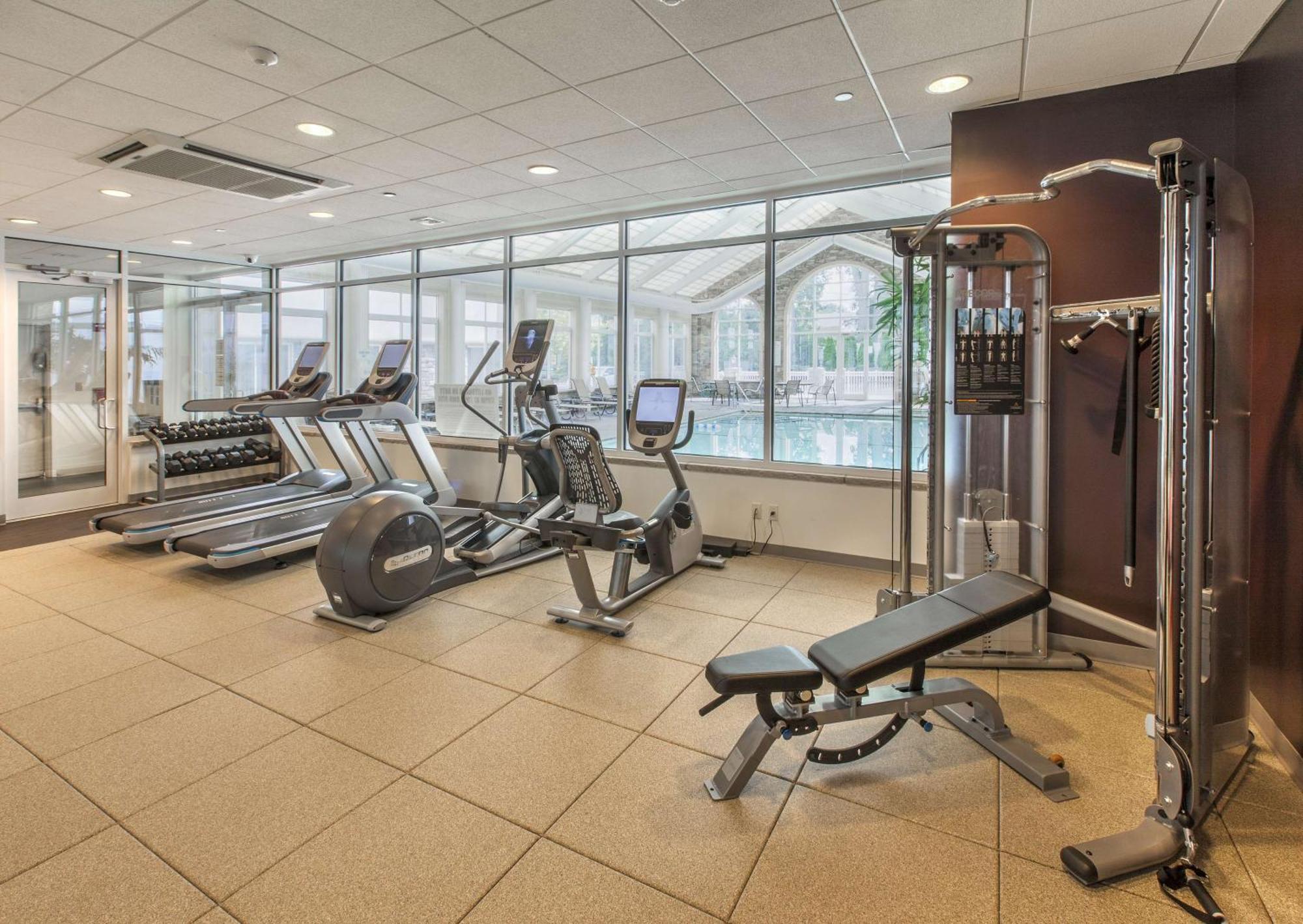 Doubletree By Hilton Nanuet Hotel Kültér fotó
