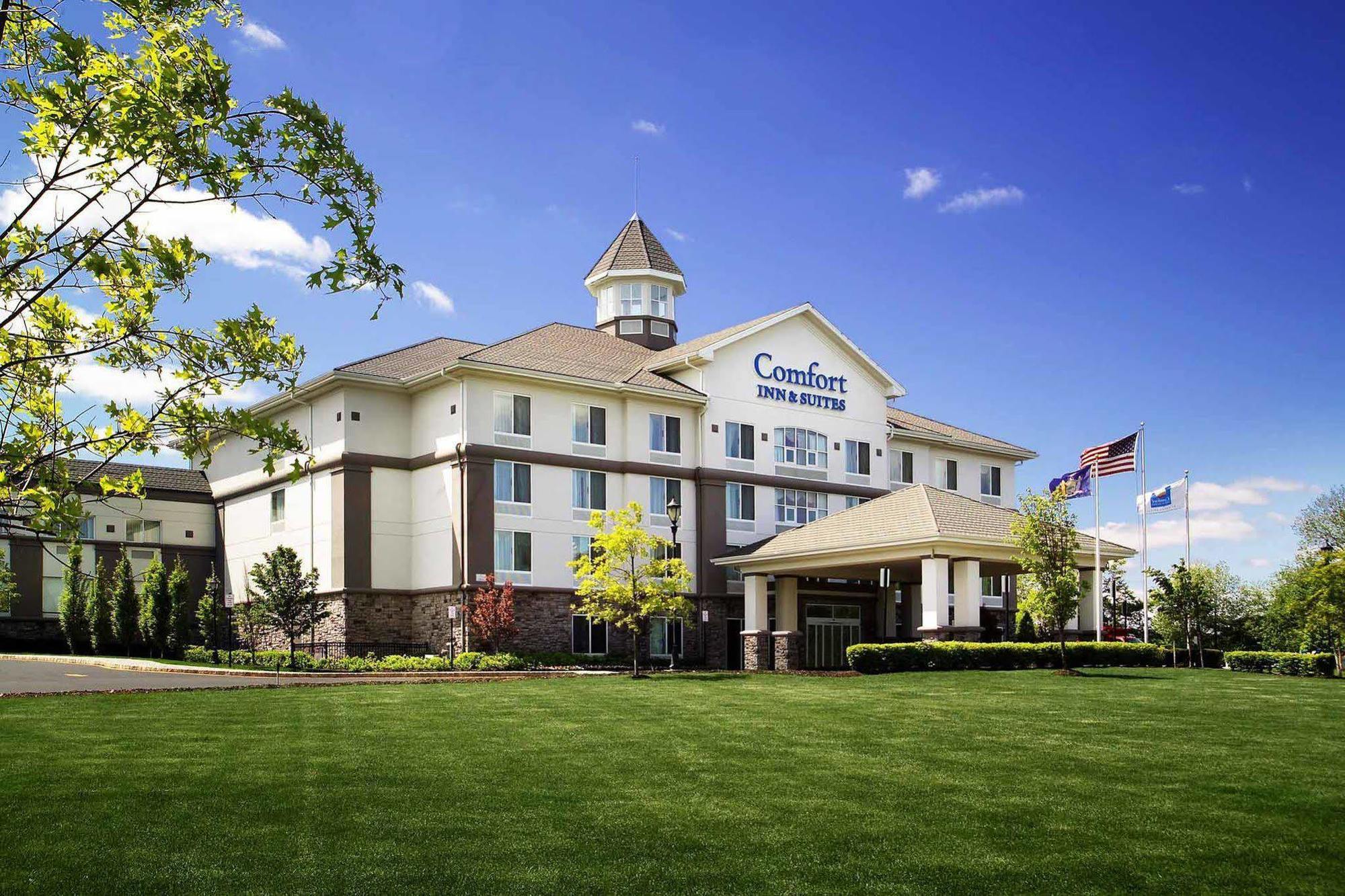 Doubletree By Hilton Nanuet Hotel Kültér fotó